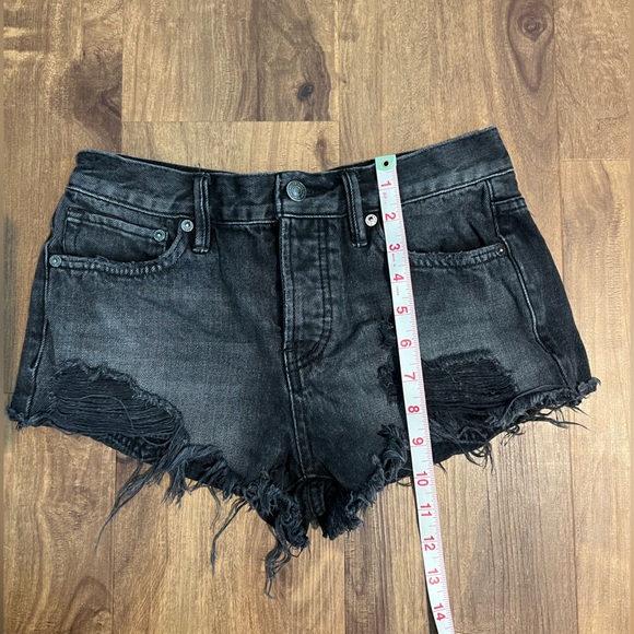 Free People We The Free Denim Jean Shorts, Size 24, Washed Black, Distressed - Picture 6 of 7